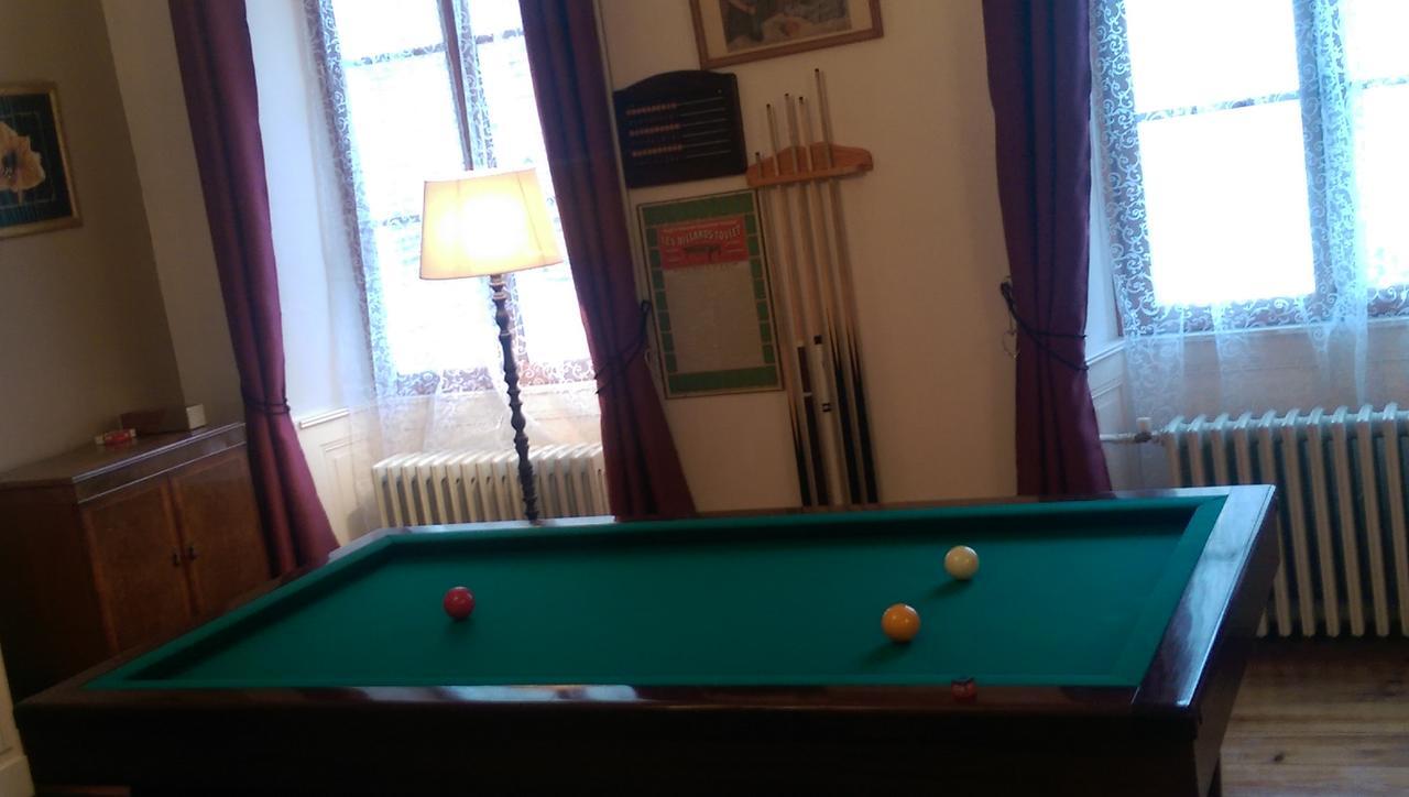 Bed and Breakfast Vingt Grand Rue Champagne-Mouton Екстер'єр фото