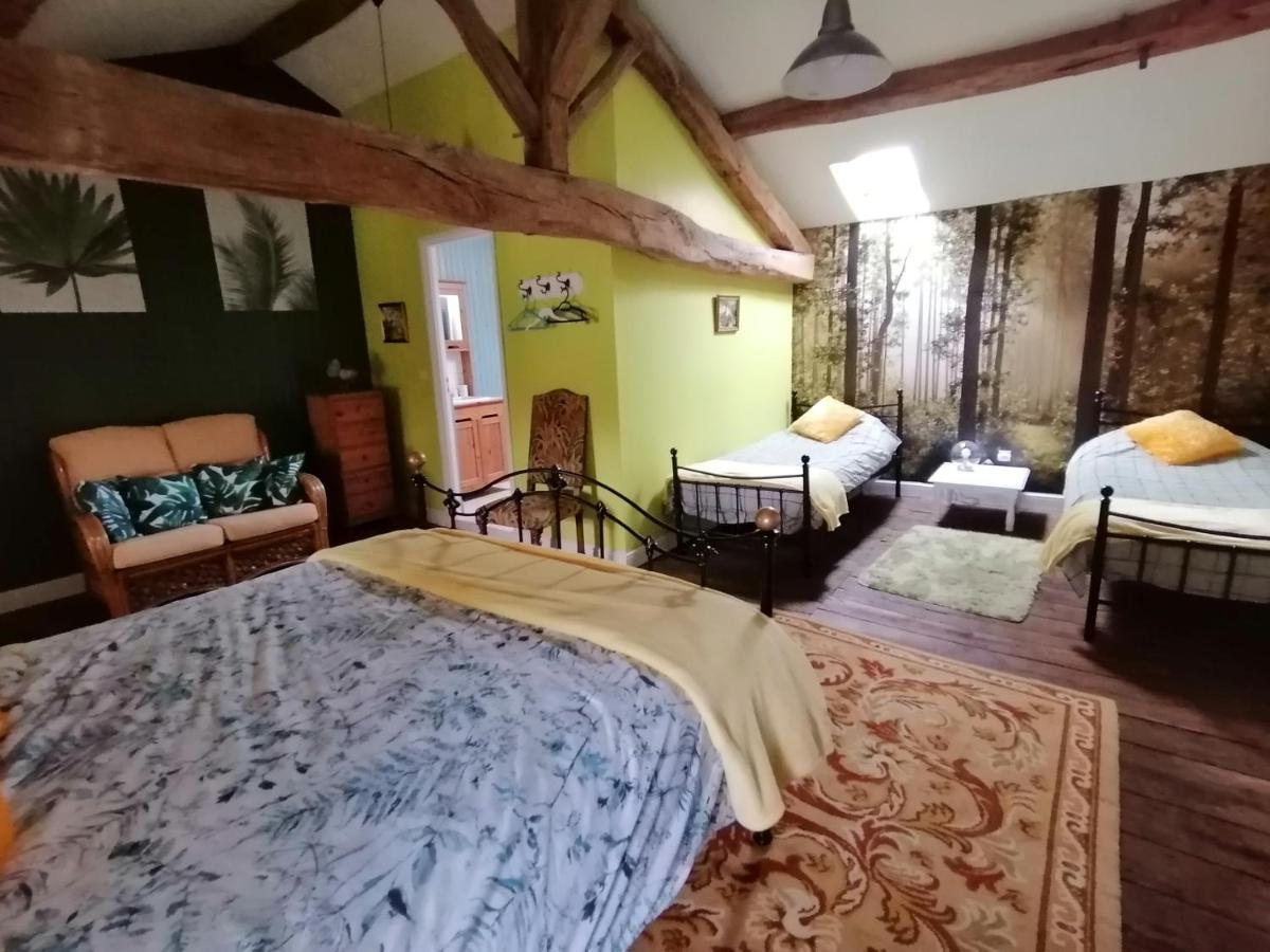Bed and Breakfast Vingt Grand Rue Champagne-Mouton Екстер'єр фото